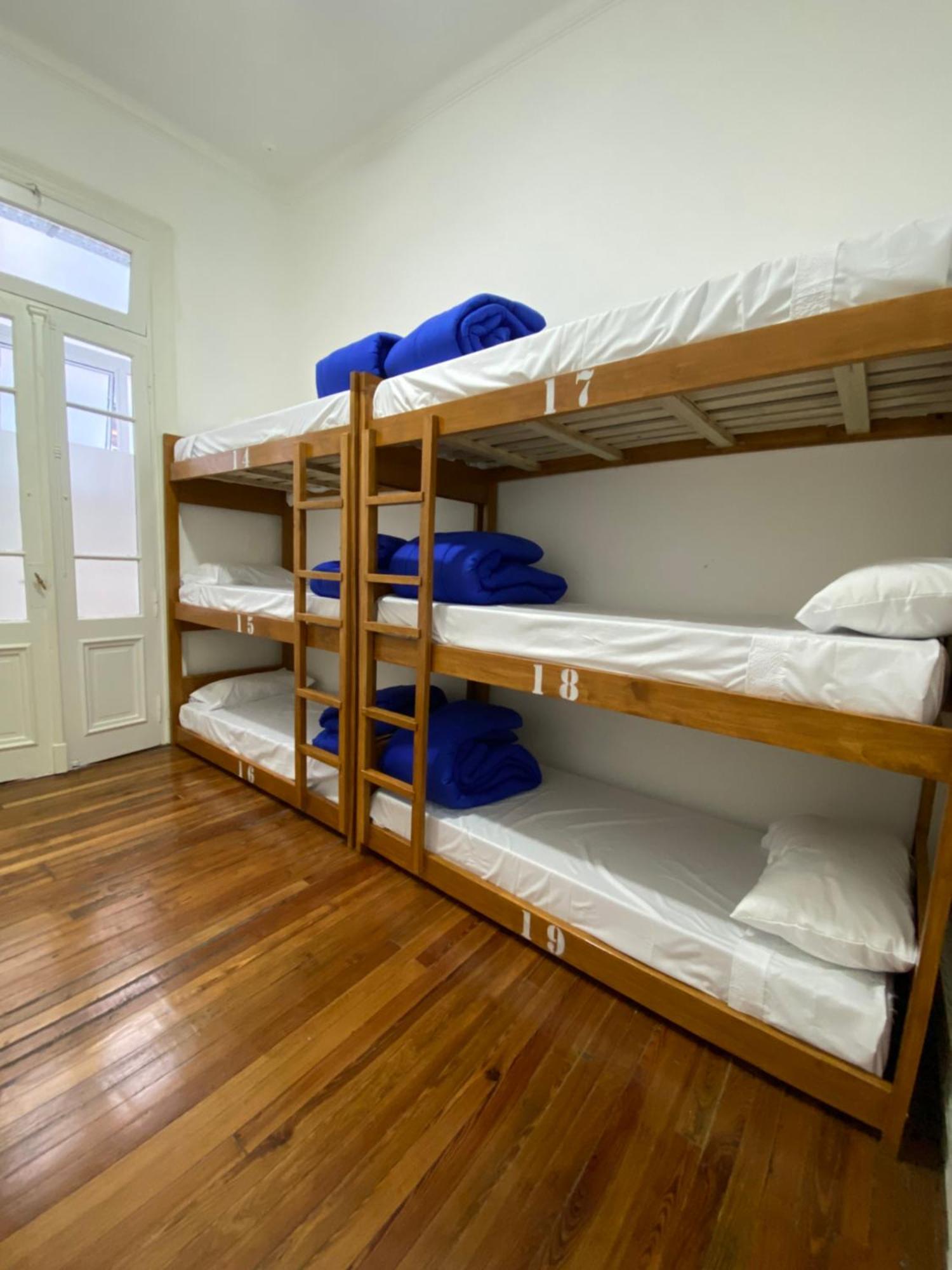 Hostel Miraflores Buenos Aires Exterior photo