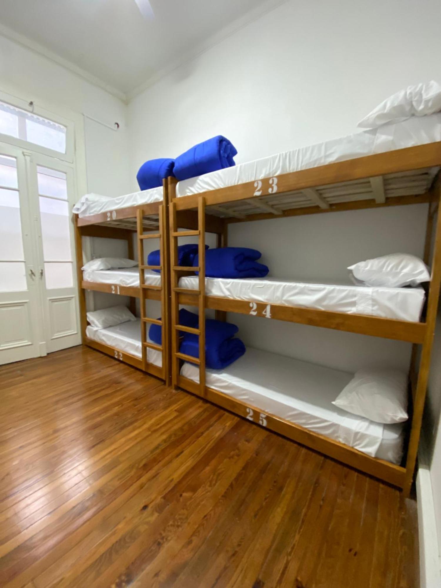 Hostel Miraflores Buenos Aires Exterior photo
